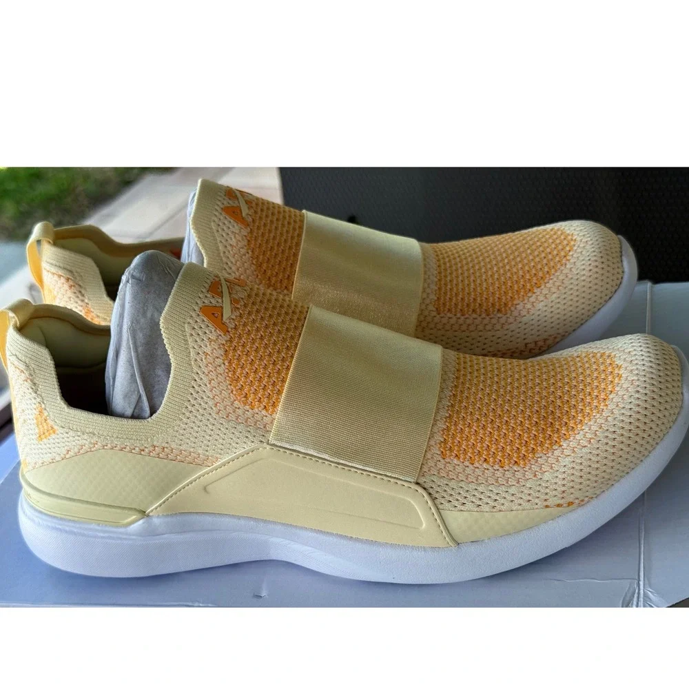 APL TechLoom Bliss Mens 11 Yellow Orange Slip‎ On Running Shoes Sneakers 0923XC